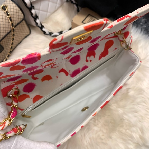 ❌SOLD❌Vintage Chanel coated canvas cc logo print classic clap medium 24k gold - Picture 11 of 12